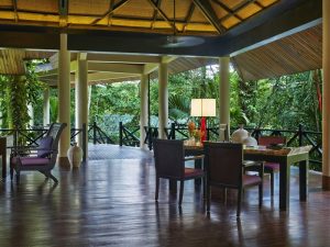 Mulu Marriott Lobby