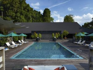 Mulu Marriott Pool